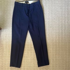 High rise work pant.